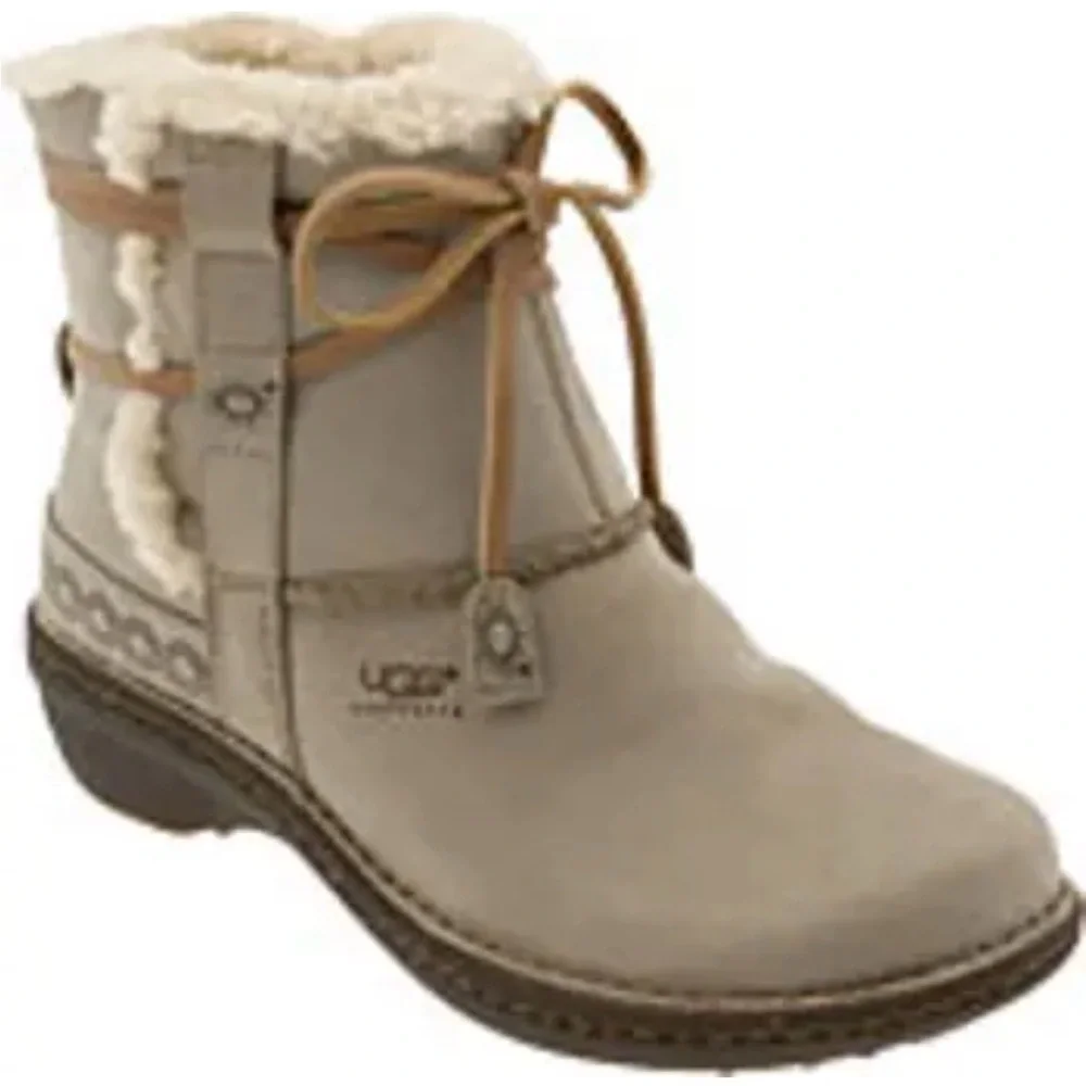 UGG Women's Light Tan Shearling-Trim Ankle Boot